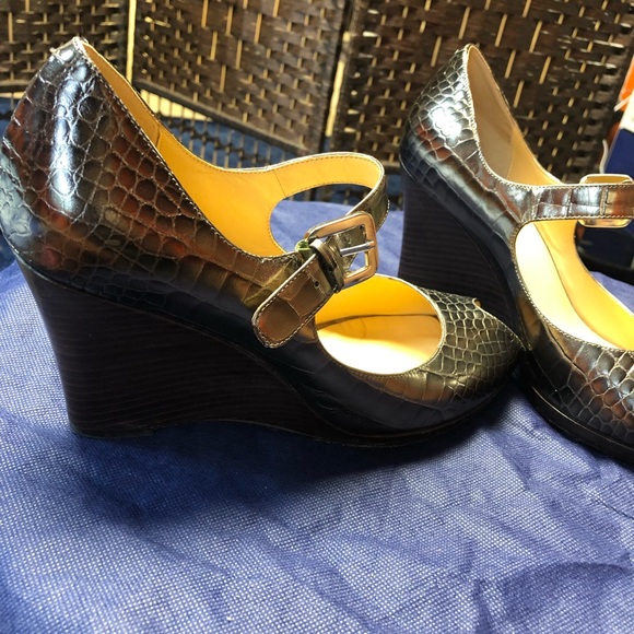 Cole Haan sassy wedges - Picture 4 of 4